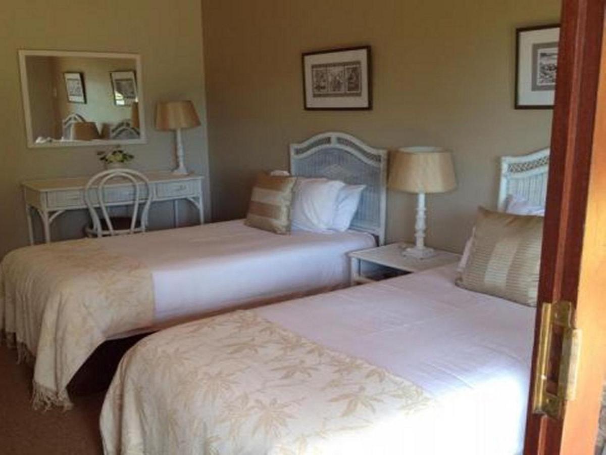 Duncountry Victoria Country Club Bed and Breakfast Pietermaritzburg Esterno foto