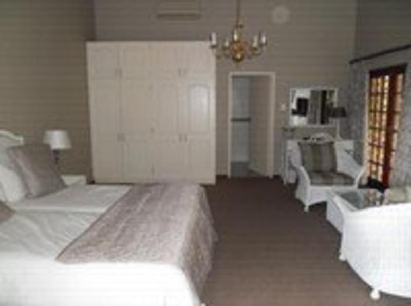 Duncountry Victoria Country Club Bed and Breakfast Pietermaritzburg Esterno foto