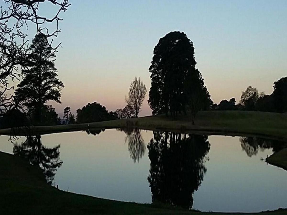 Duncountry Victoria Country Club Bed and Breakfast Pietermaritzburg Esterno foto